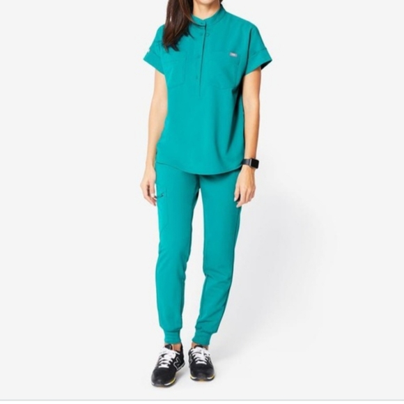 Figs Other - FIGS Scrub suit uniform